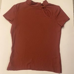 Casual blouse very fancy can take any wear and it’s a dark magenta color